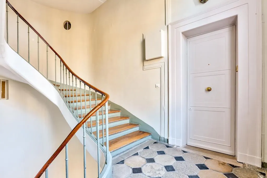 Luxury On The Place Des Victoires Apartment Paris