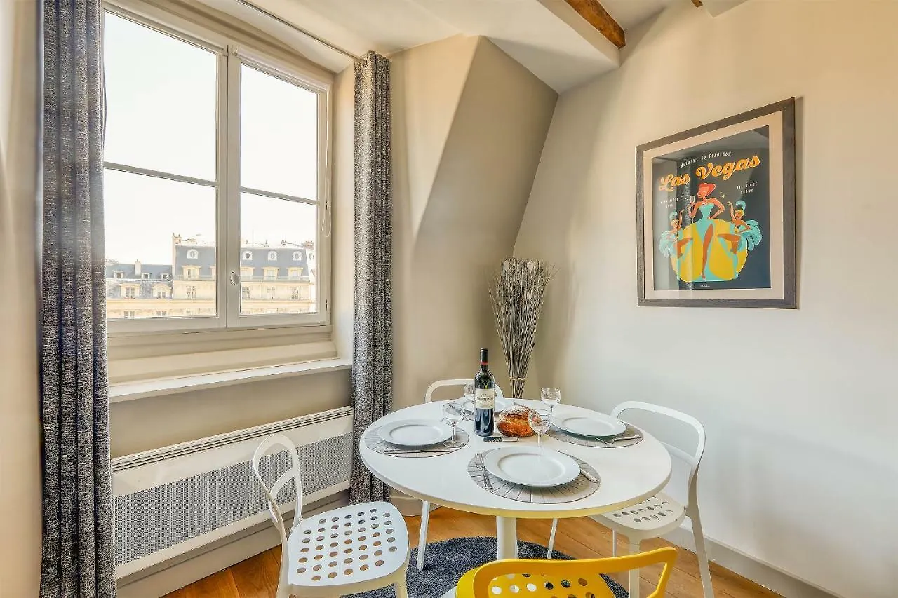 Luxury On The Place Des Victoires Apartment *